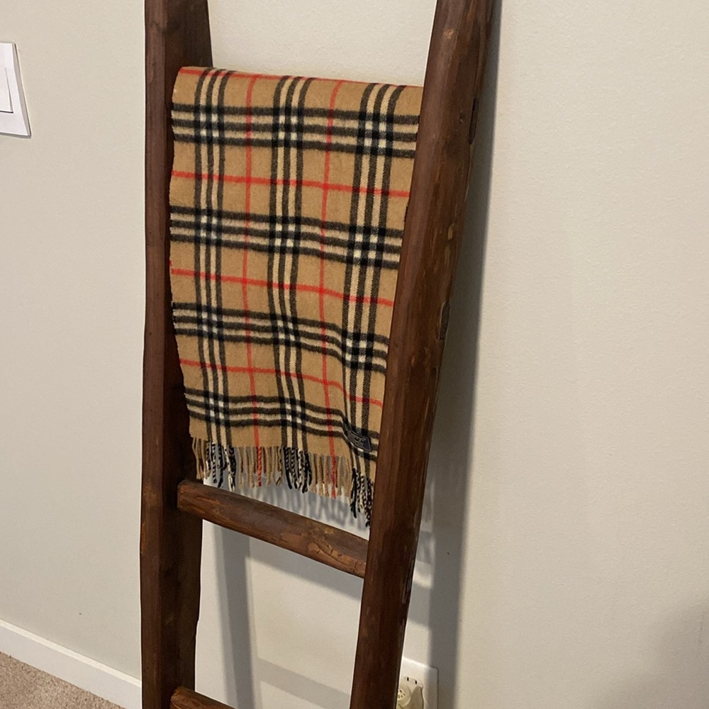 BURBERRYS Tan Plaid Scarf 100% Cashmere (EUC AUTHENTIC VINTAGE) - Picture 4 of 11